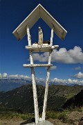 58 Madonnina del Passo di Salmurano (2017 m)
